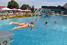 Lagune: Das Familien-Sport- & Spaßbad